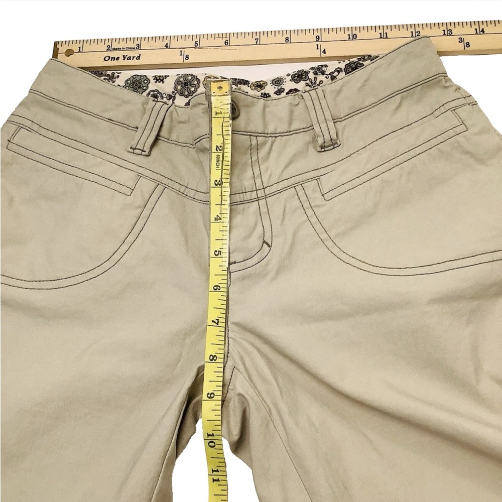 Athleta Bermuda Shorts Beige Size 2 Stretch Pockets Mid-Rise Pockets - Picture 8 of 10
